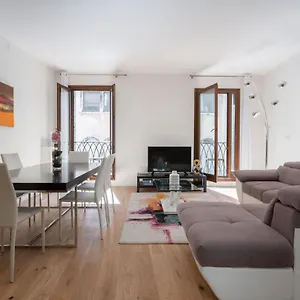 San Marco Prestige With Terrace By Wonderful Italy Apartamento